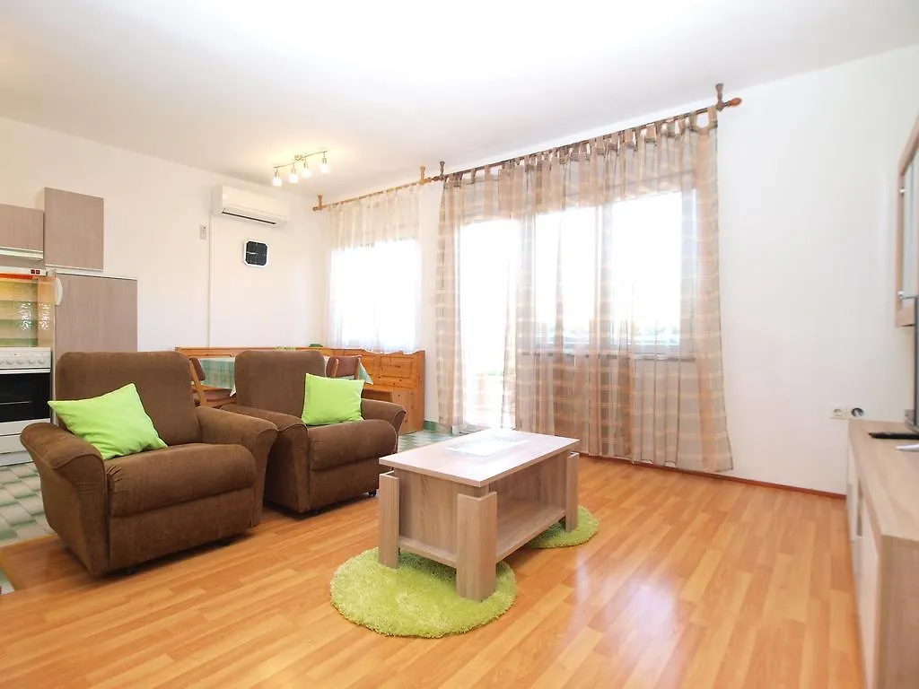 Apartments Jozefina 1261 Medulin 0*,