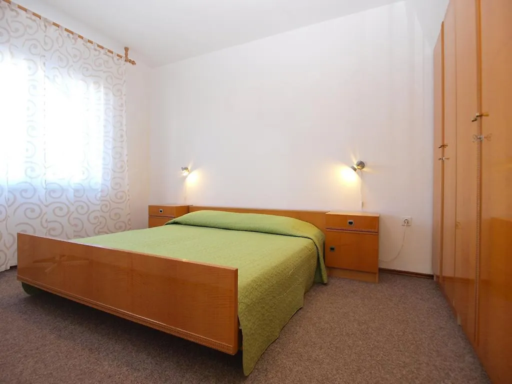 Apartments Jozefina 1261 Medulin
