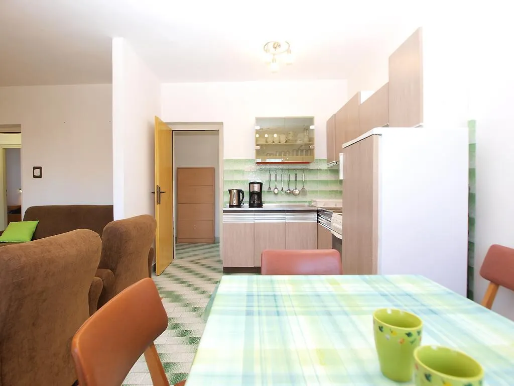 Apartments Jozefina 1261 Medulin