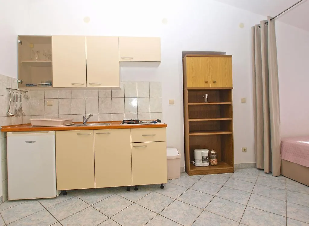 Apartments Jozefina 1261 Medulin
