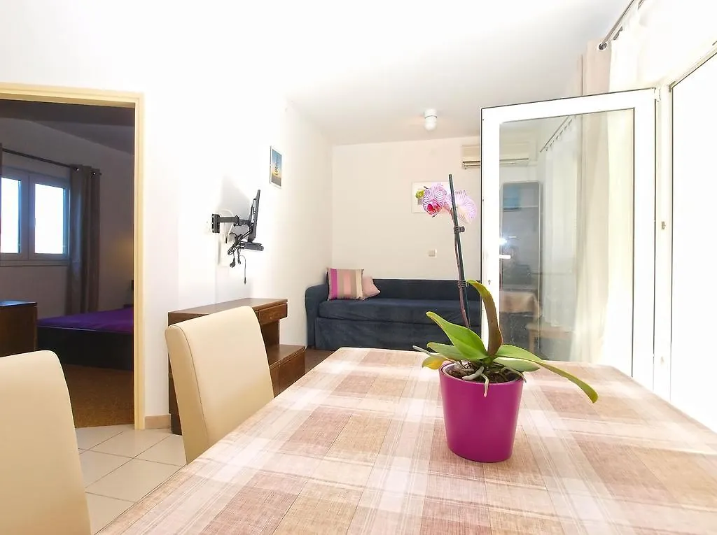 Apartments Jozefina 1261 Medulin