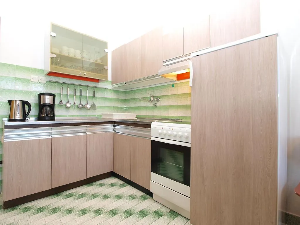 Apartments Jozefina 1261 Medulin