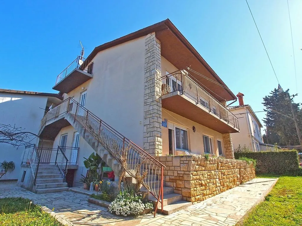 Apartments Jozefina 1261 Medulin