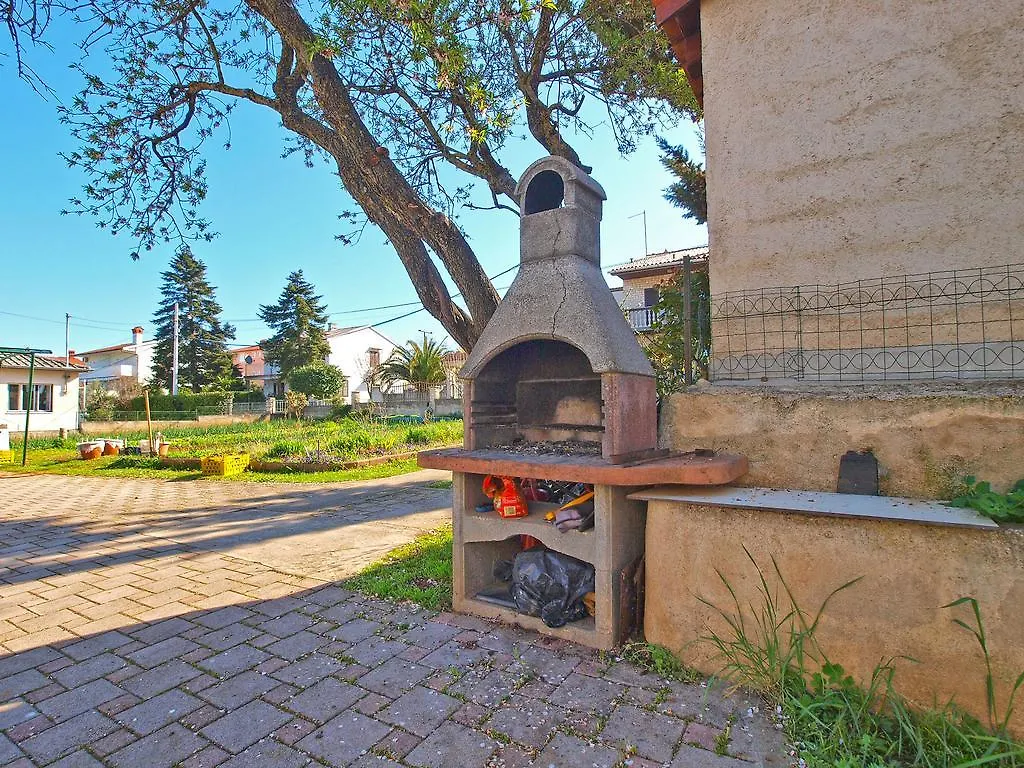 Apartments Jozefina 1261 Medulin 0*,  Croatia